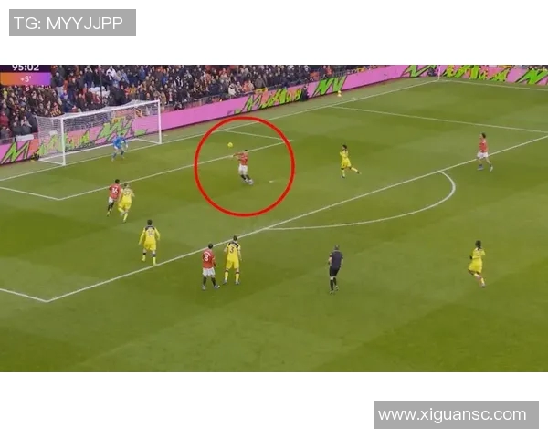 巴塞罗那与曼联激战正酣球迷热议精彩瞬间与战术分析