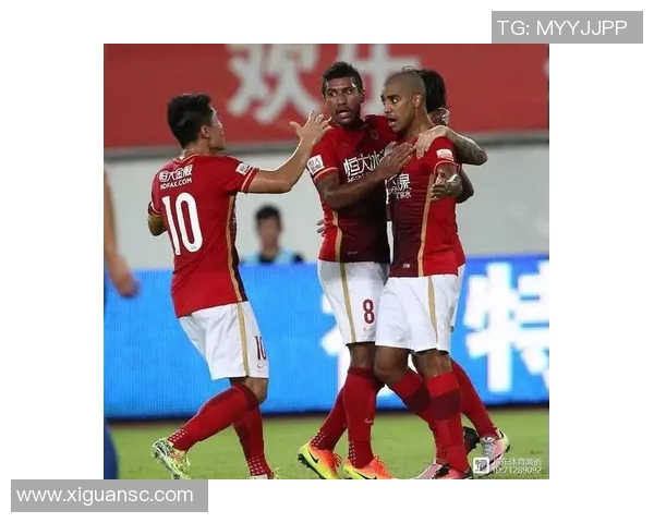 恒大与苏宁激战正酣球迷期待精彩对决与精彩进球