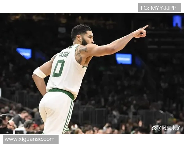 杰森塔图姆如何在NBA赛场上展现出超凡的领导力与竞技精神