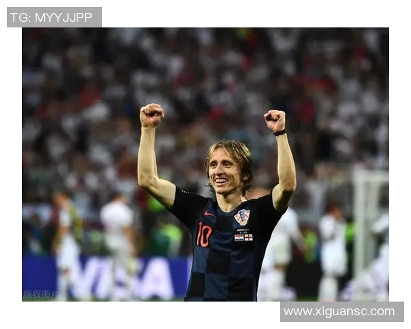 皇马主场迎战埃瓦尔全力争胜精彩对决引发球迷热议 皇马主场迎战埃瓦尔全力争胜精彩对决引发球迷热议