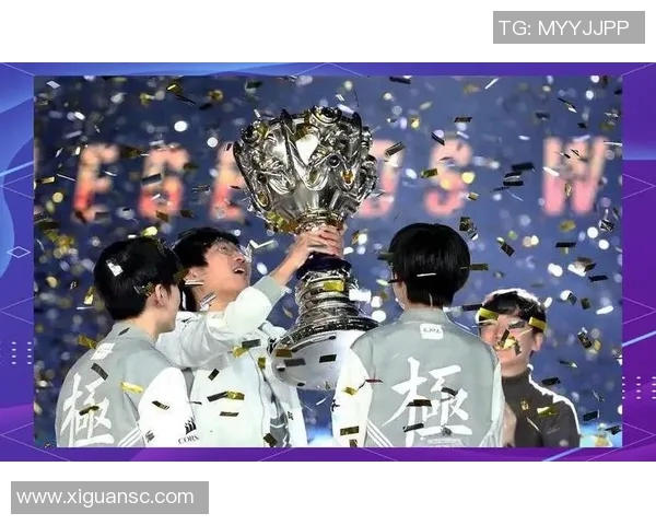 重庆街舞队的节奏之旅：从辉煌到失落的舞动反思与启示