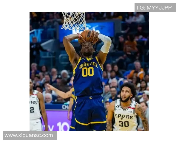 2017年勇士与小牛精彩对决全场回放重温篮球盛宴