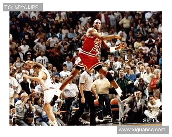 乔丹传奇：从篮球场上的王者到全球体育文化的象征与影响力分析